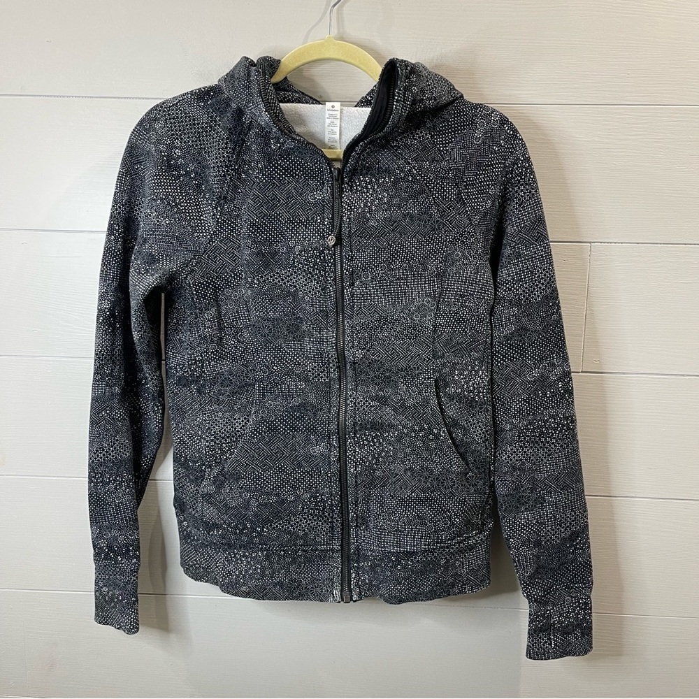 Lululemon | Scuba Hoodie in Meisai White Black Size 6